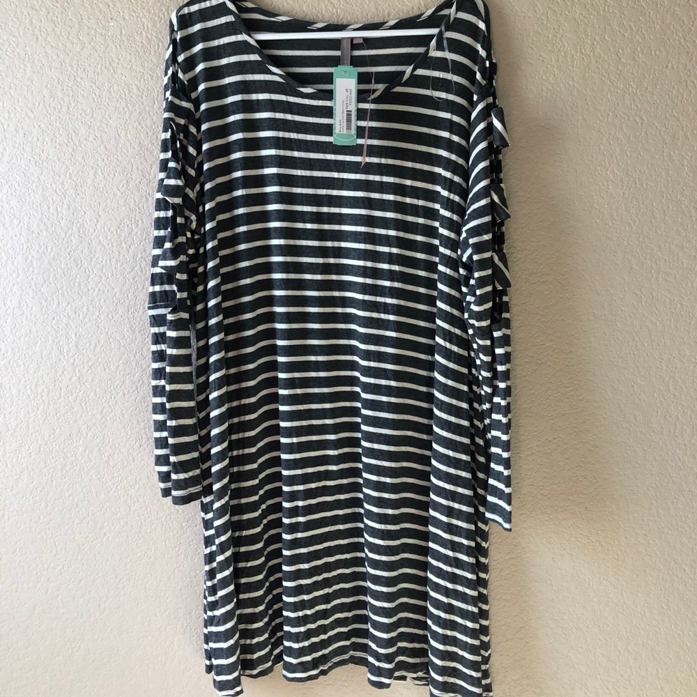 Stitch fix Brina Em stacie dress cut out shoulder